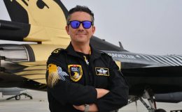 Solotürk Pilotu: Binbaşı Emre Mert